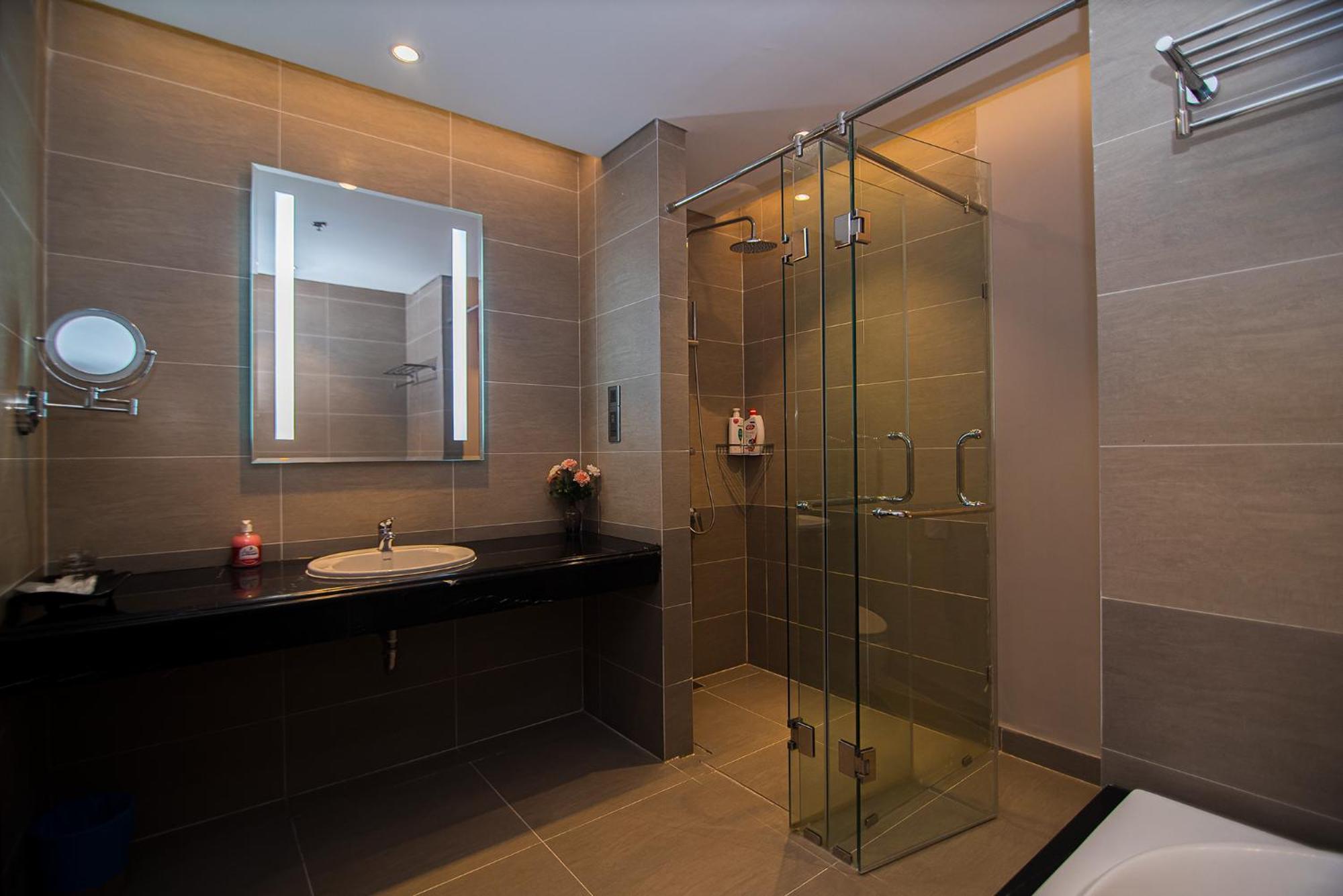 Luxury Apt Opposite Mykhe Beach Da Nang Buitenkant foto